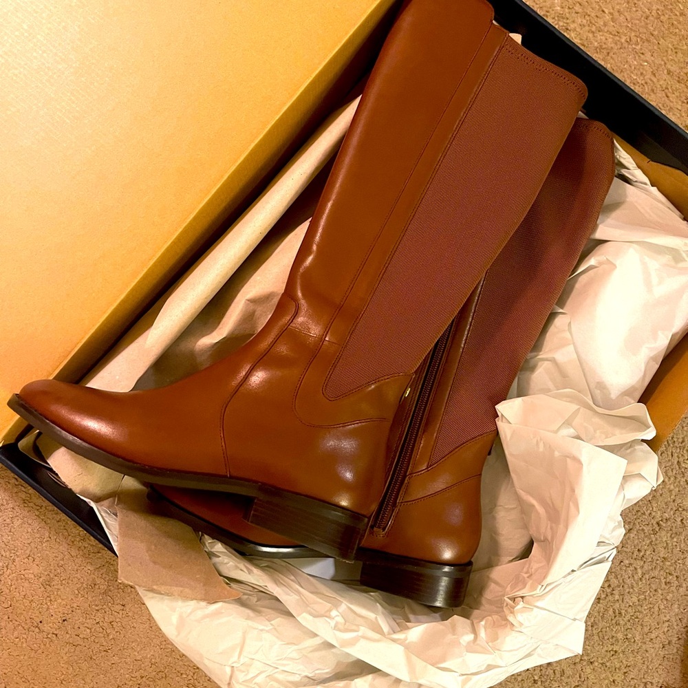 Brown Cole Haan boots leather, brand new never worn, stretch calf